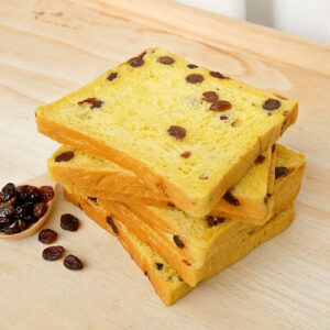 ขนมปังฟักทองลูกเกด | Pumpkin Bread with Raisin