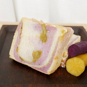 ขนมปังมันเทศเนื้อสีม่วงผสมมันเทศญี่ปุ่น | Purple Sweet Potato & Japanese Sweet Potato Bread